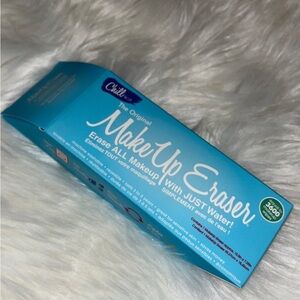 NEW ❄️ Chill Blue Makeup Eraser • Full Size